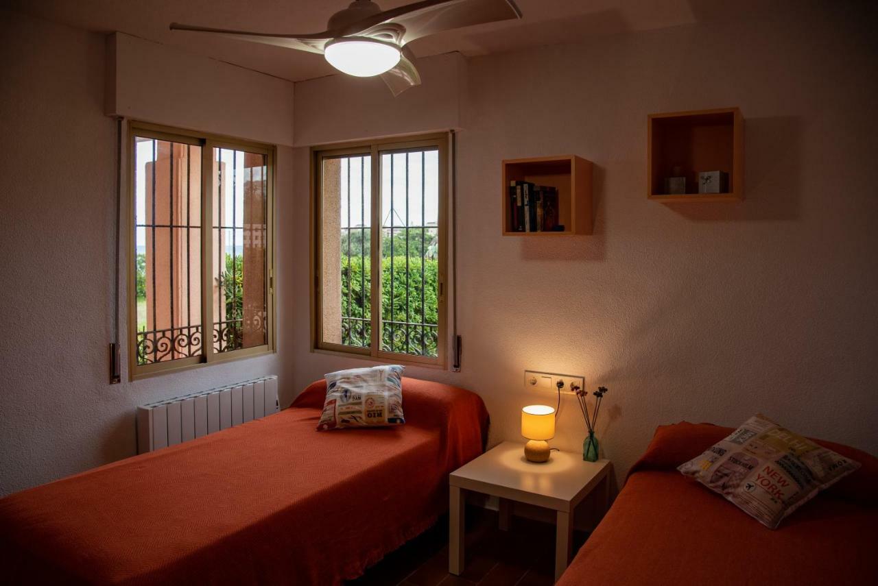 トレビエハ Chalet Geraneos 3ヴィラ エクステリア 写真